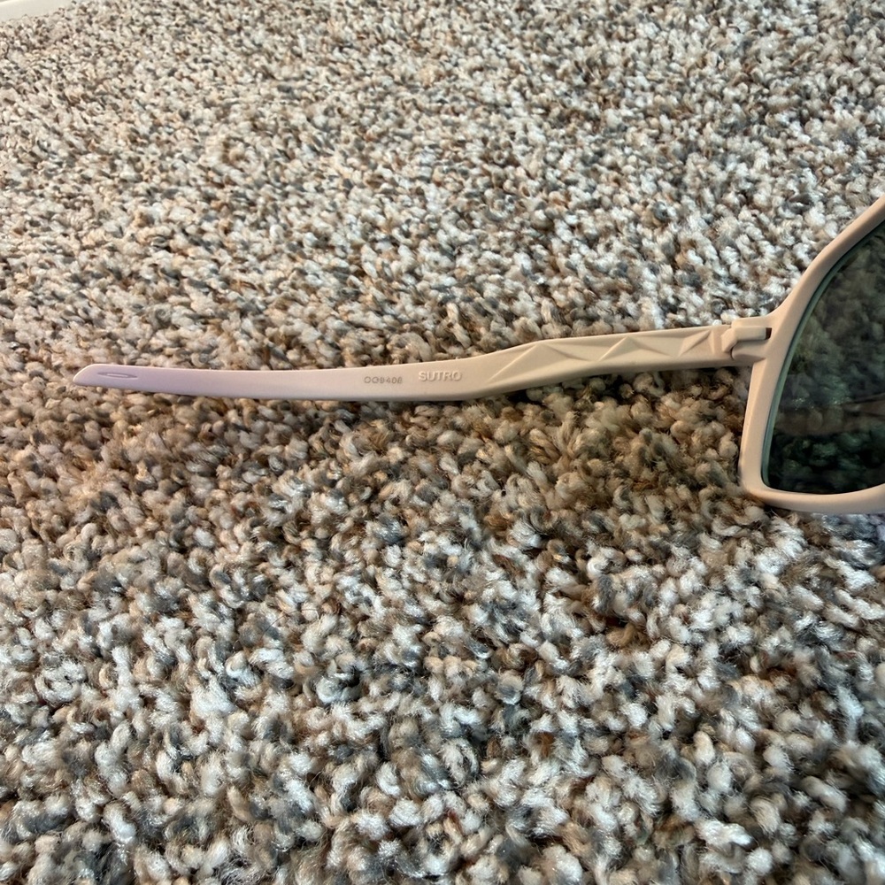 Oakley Sutro - White Frame with Polarized Lenses - Picture 5 of 6